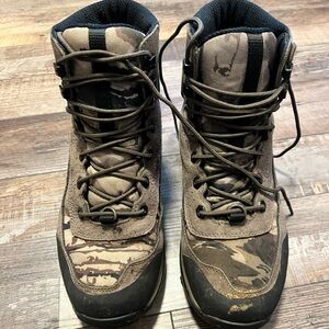 Women's Camouflage Hiking Boots